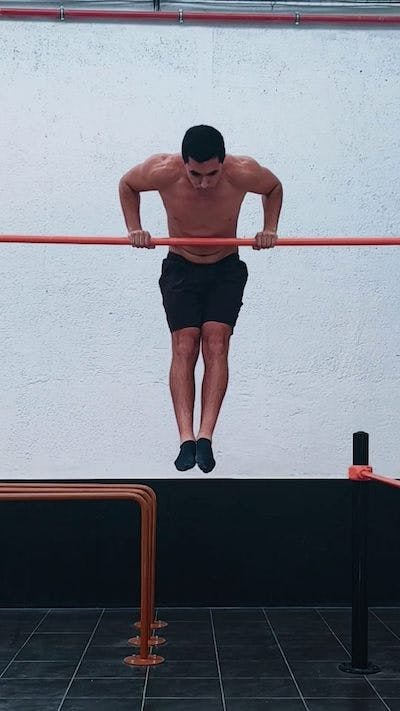 Muscle up estricto